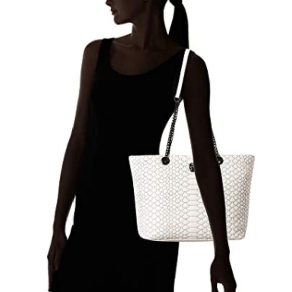 Cobra Contrast Tote White - Picture 3 of 3